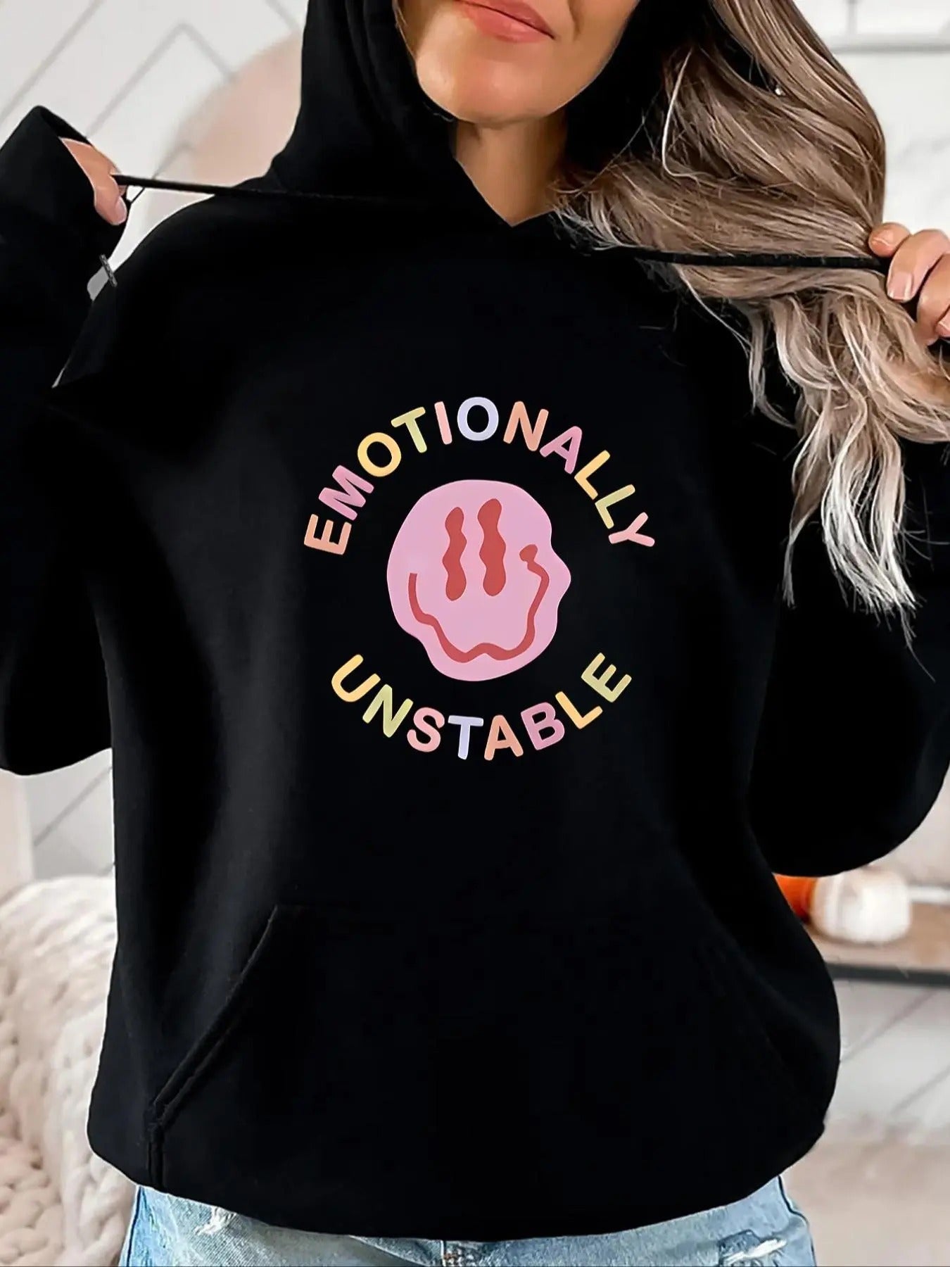 Women's Cartoon Face & Letter Print Drop Shoulder Hoodie, Casual Drawstring Pocket Hooded Sweatshirt for Daily Wear,...