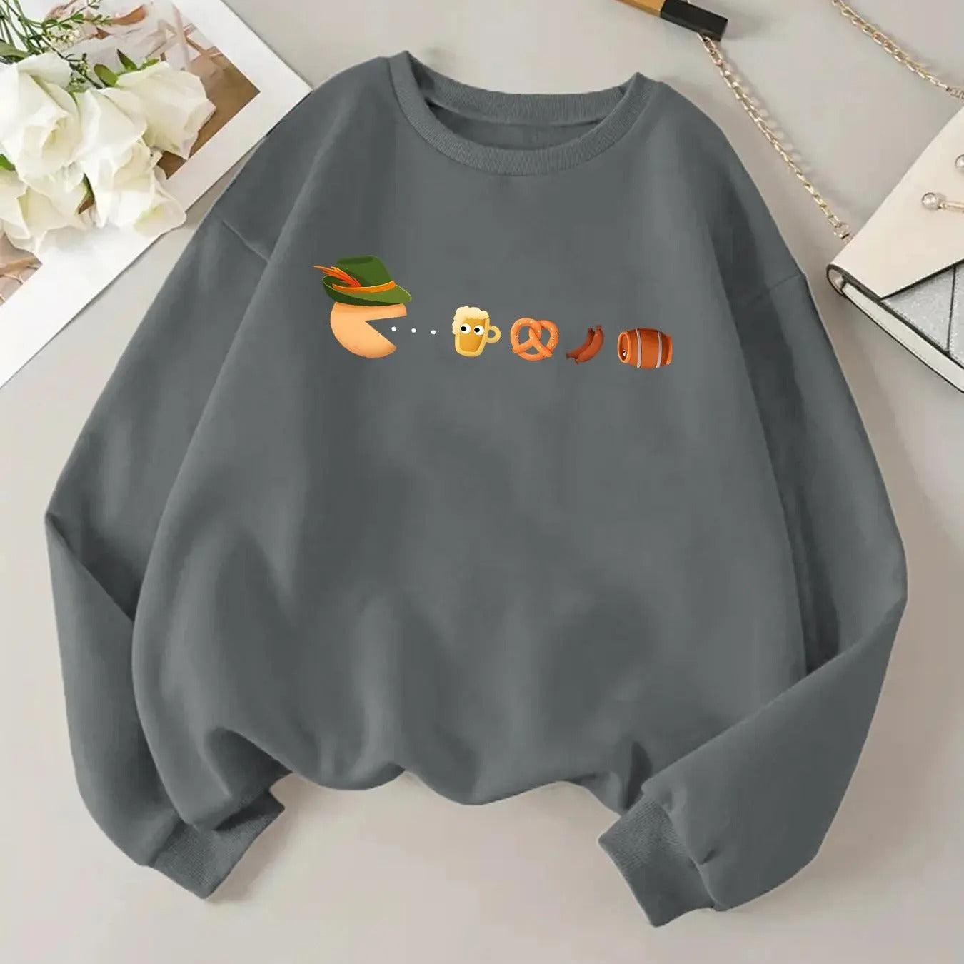Women's Cartoon Graphic Round Neck Sweatshirt, Fashion Casual Long Sleeve Pullover for Daily Wear, Ladies Clothes for All...