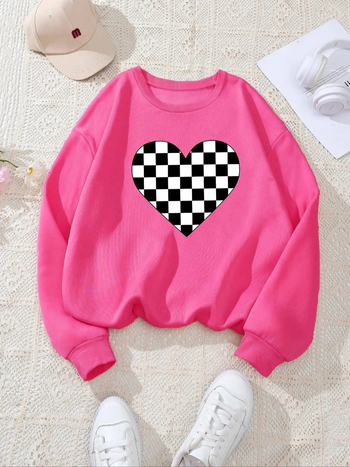 Women's Cartoon Heart Print Crew Neck Sweatshirt, Casual Long Sleeve Pullover for Fall & Winter, Women's Clothes for...