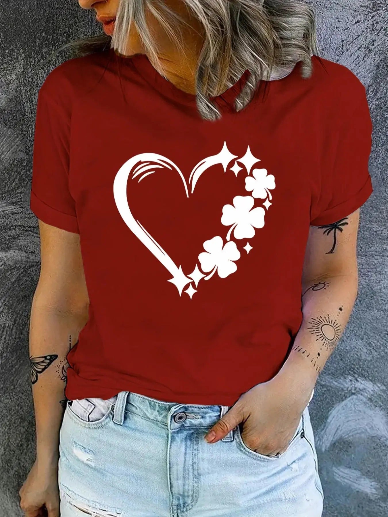 Women's Casual Heart Print Round Neck Tee, Vintage Trendy Short Sleeve Graphic T-shirt For Daily Wear, Ladies Summer...