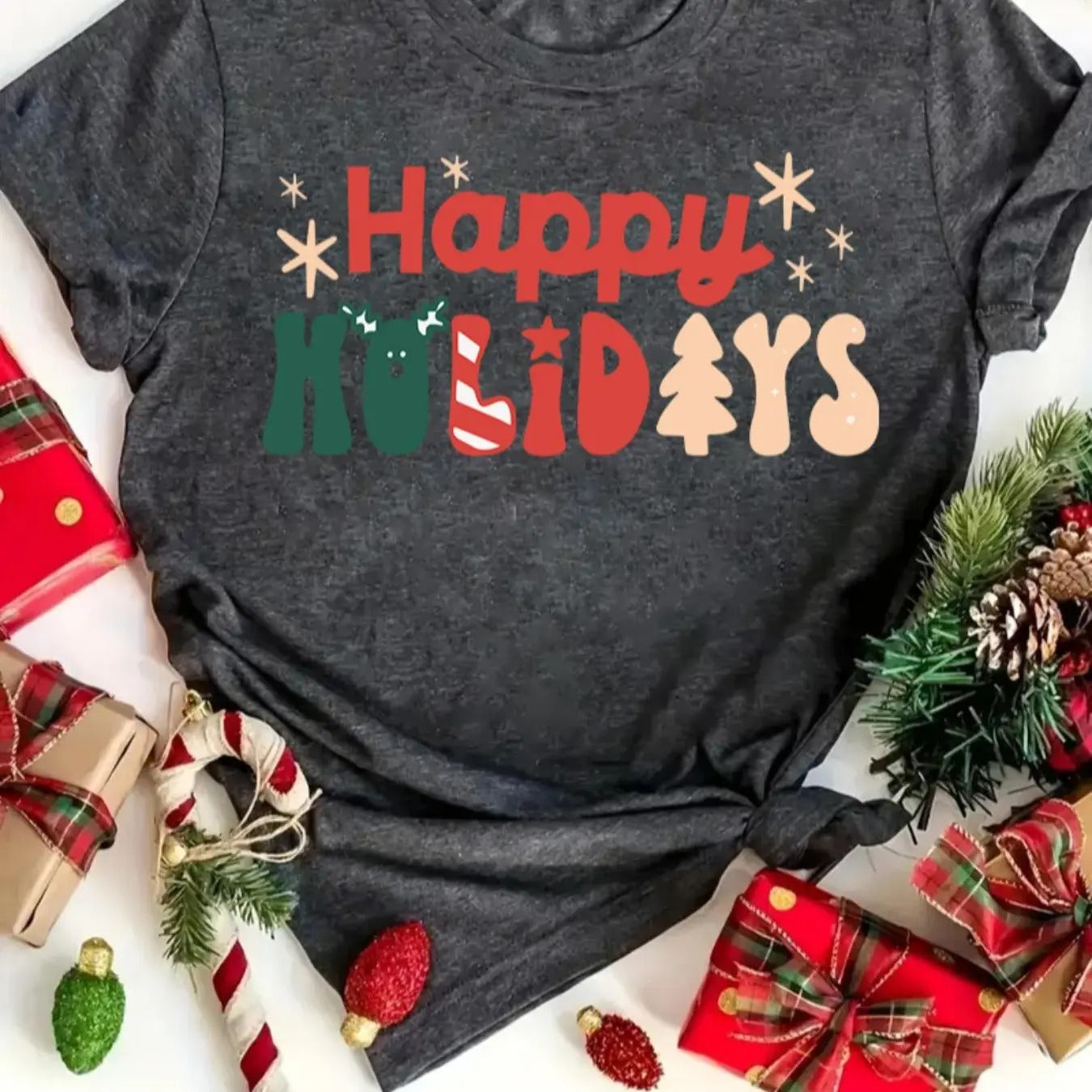 Women's Christmas Letter Print Round Neck Tee, Casual Short Sleeve Crew Neck T-Shirt for Holiday Daily Wear, Ladies...