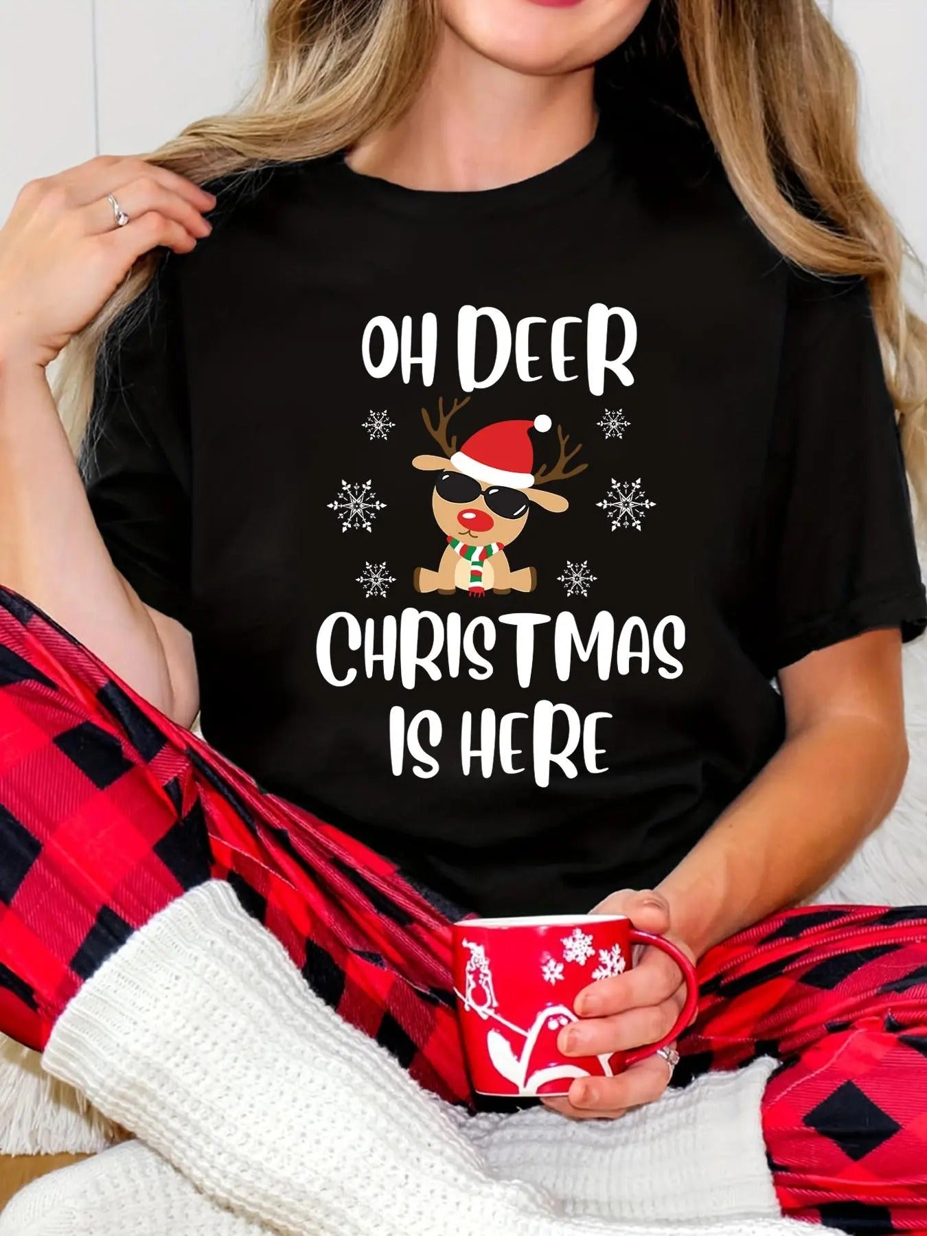 Women's Christmas Reindeer & Letter Print Round Neck Tee, Casual Short Sleeve T-shirt for Daily Holiday Vacation Outdoor...