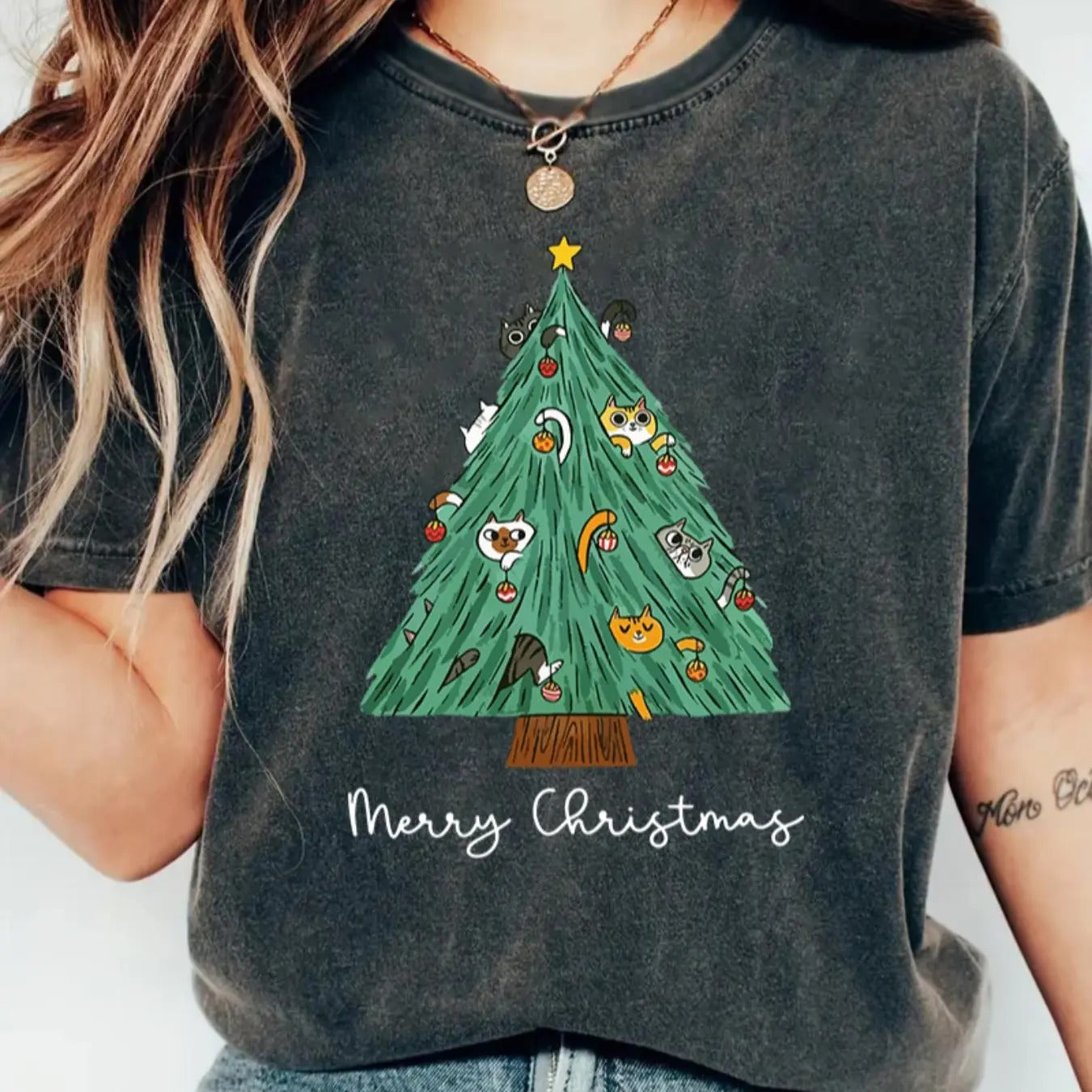 Women's Christmas Tree & Cat Print Round Neck Tee, Casual Drop Shoulder Short Sleeve T-shirt for Daily Wear, Ladies...
