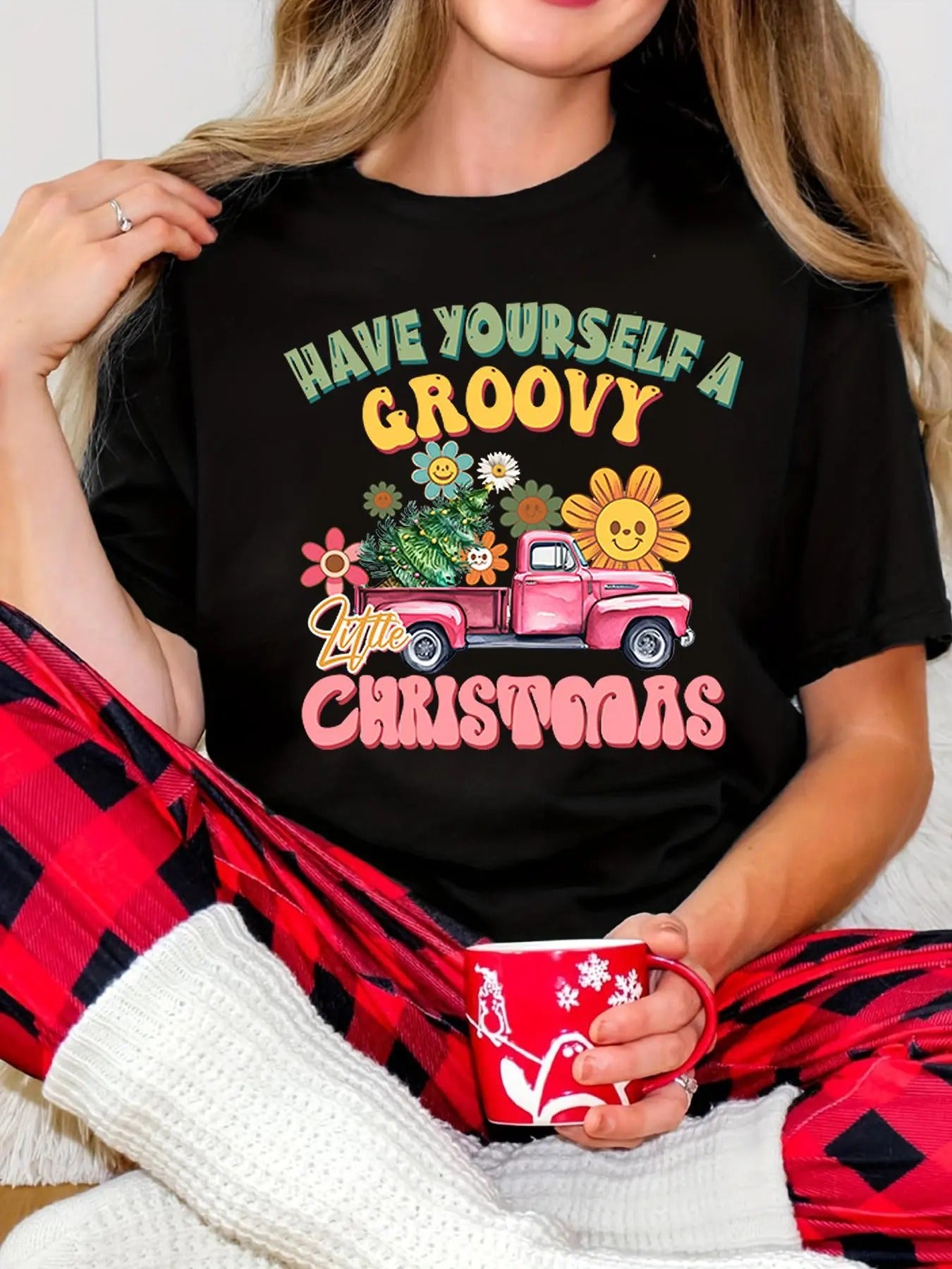 Women's Christmas Truck Print Round Neck Tee, Casual Short Sleeve Crew Neck T-shirt for Daily Wear, Ladies Clothes for...