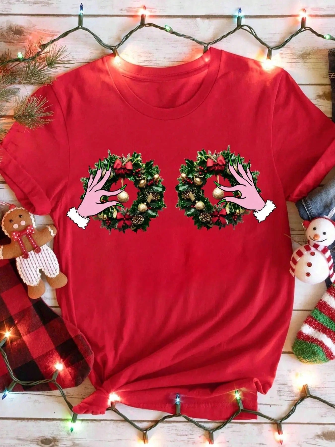 Women's Christmas Wreath Print Round Neck Tee, Casual Short Sleeve Crew Neck T-shirt for Summer, Fashion Women's Top for...