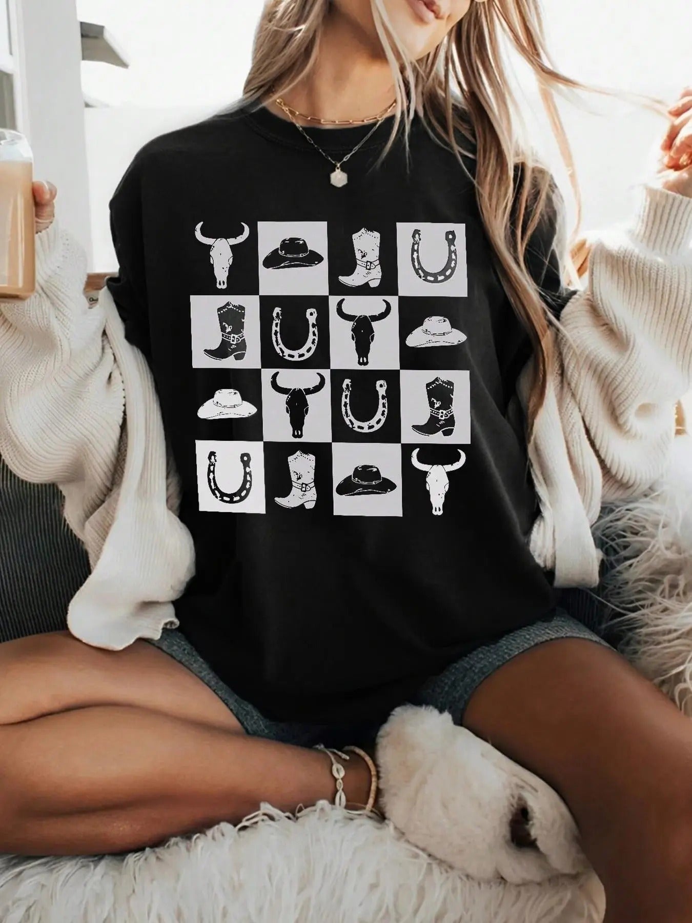 Women's Cowboy Print Round Neck Tee, Fashion Casual Crew Neck T-Shirt for Daily Holiday Vacation Outdoor Wear, Ladies...