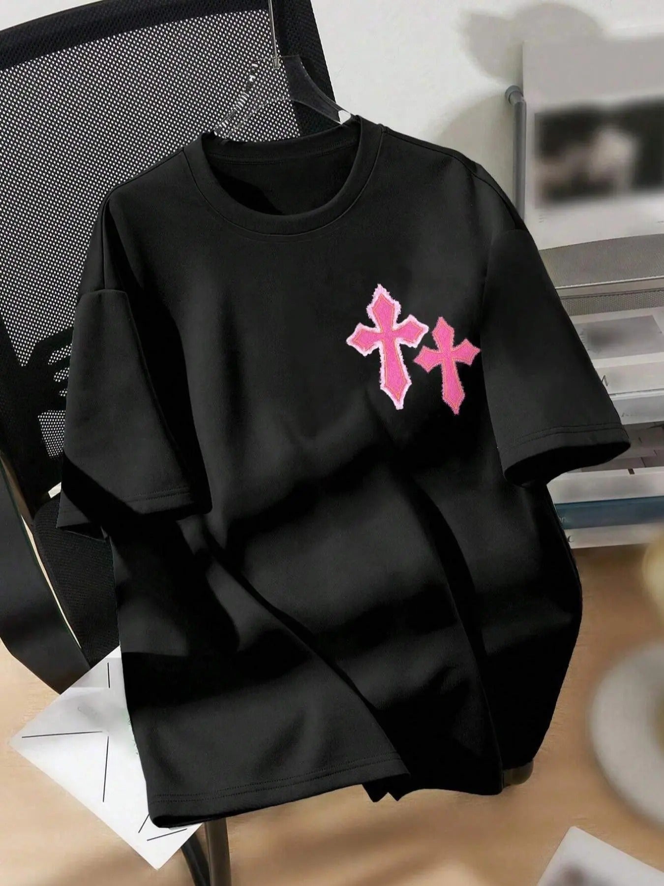 Women's Cross Print Round Neck Tee, Fashion Casual Crew Neck Short Sleeve T-shirt for Daily Holiday Vacation Outdoor...