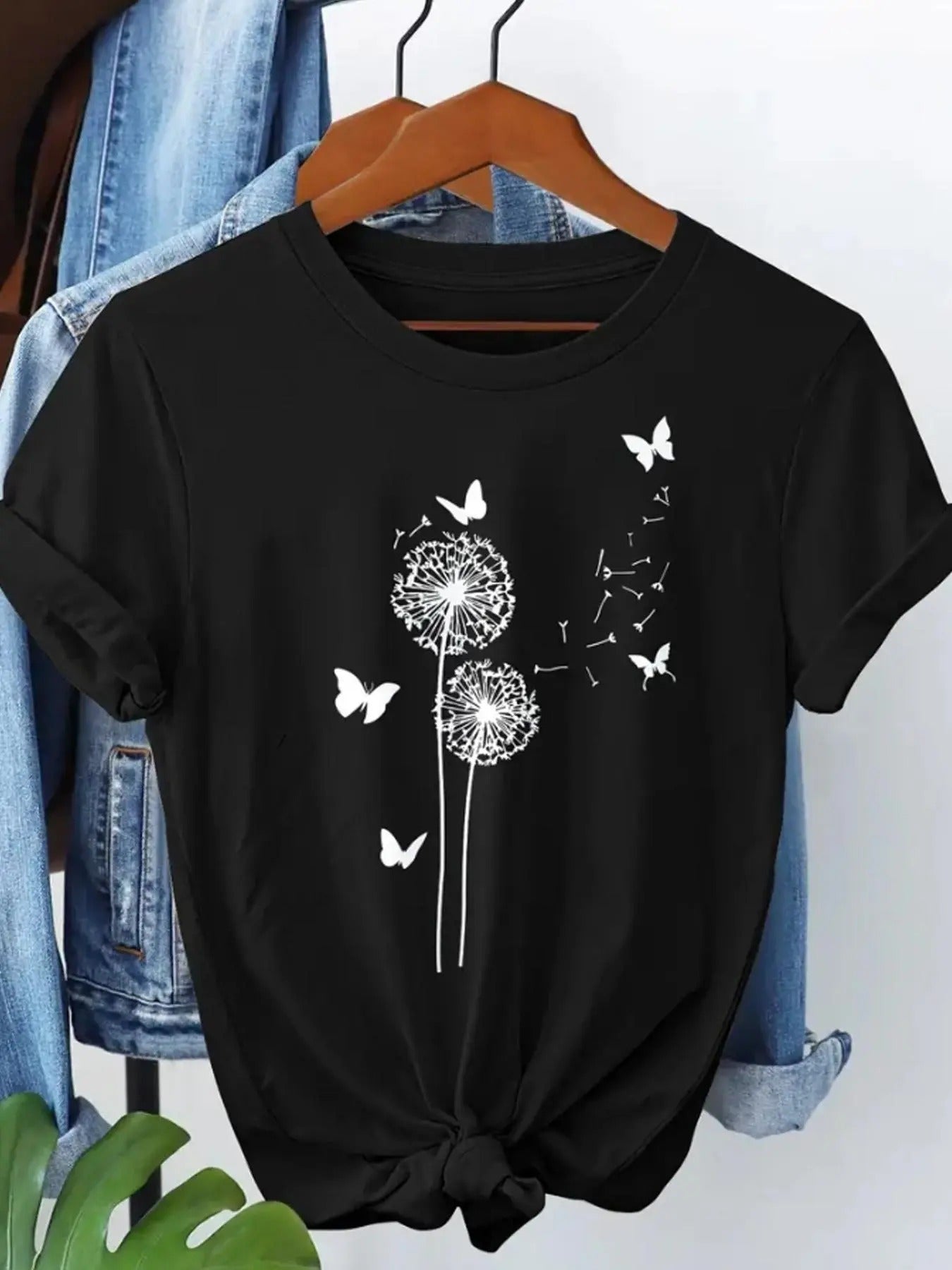 Women's Dandelion & Butterfly Print Round Neck Tee, Casual Short Sleeve Crew Neck T-shirt for Summer, Women's Top for...