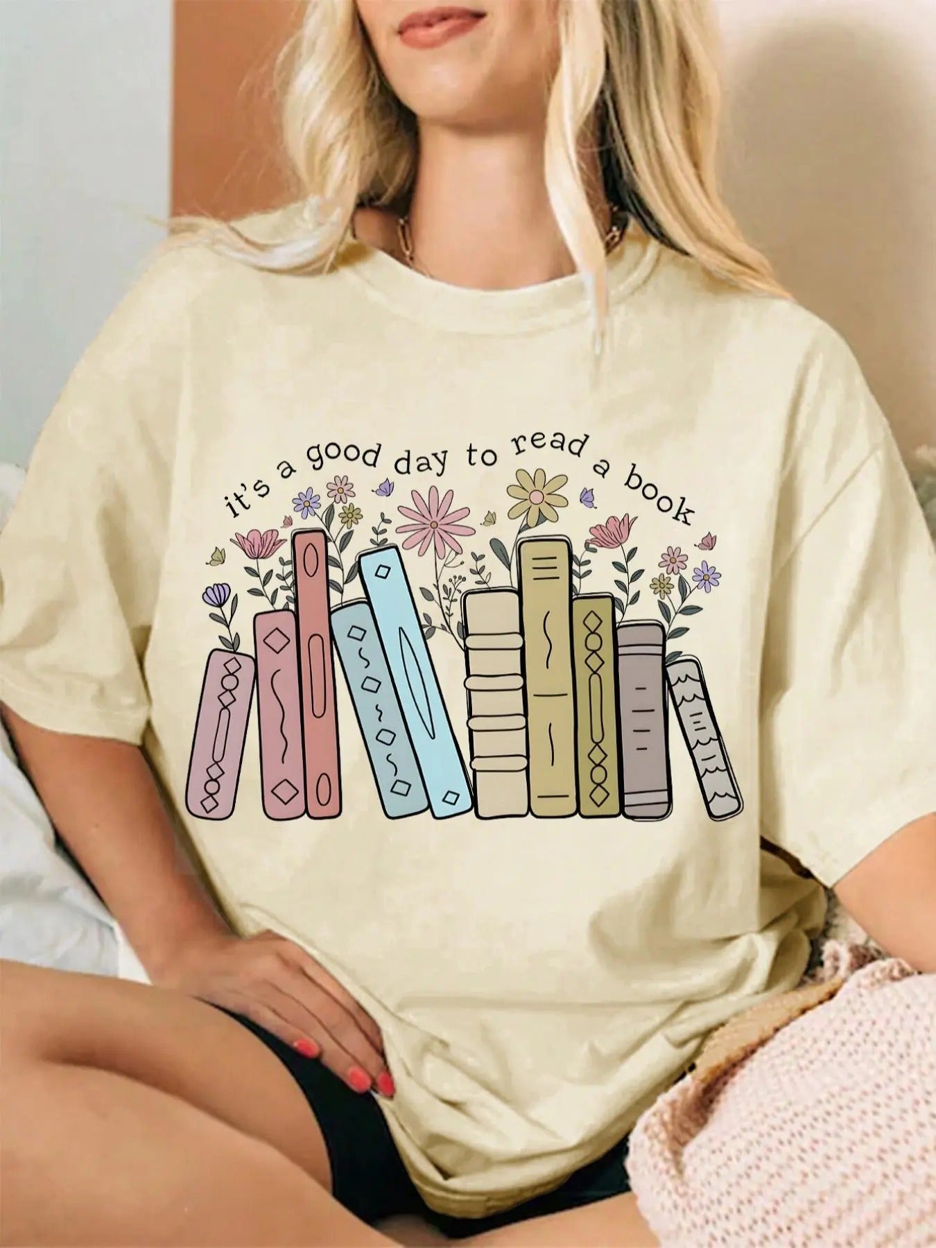 Floral Book & Letter Print Round Neck Casual Summer Top Daily T-Shirts, Hoodie, Sweatshirt