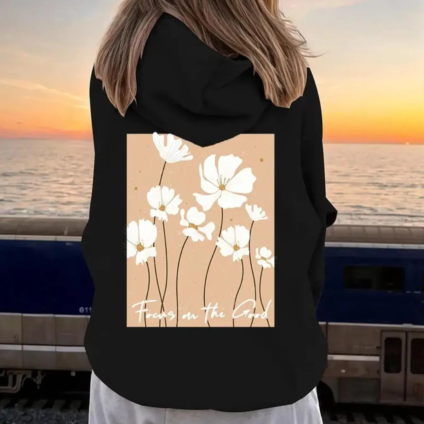 Women's Floral Print Drop Shoulder Drawstring Hoodie, Fashion Casual Pocket Hooded Sweatshirt for Daily Holiday Outdoor...