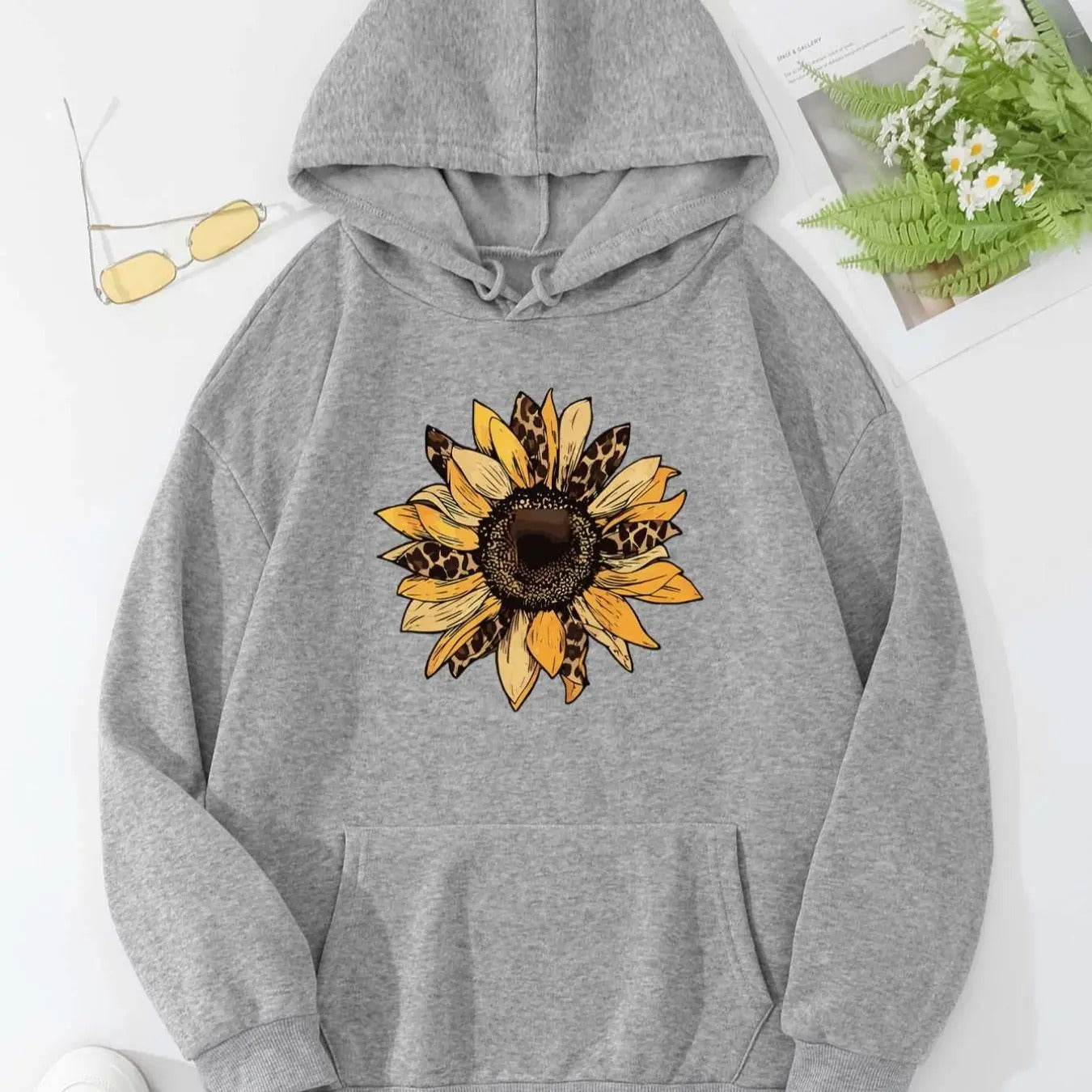 Women's Floral Print Drop Shoulder Drawstring Hoodie, Fashion Casual Pocket Hooded Sweatshirt for Daily Holiday Outdoor...