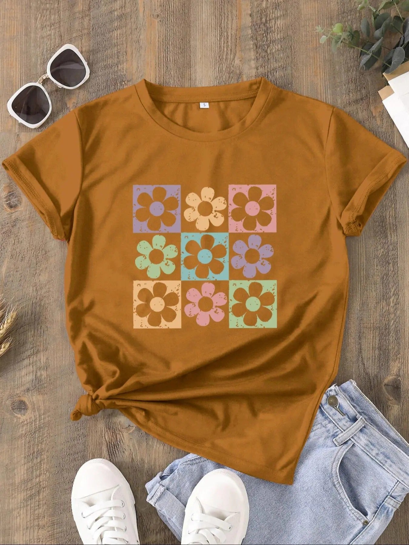 Women's Floral Print Round Neck Tee, Casual Short Sleeve T-shirt for Daily Wear, Ladies All Seasons Tops Hoodie, Sweatshirt