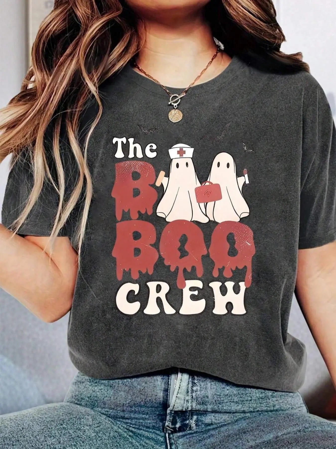 Women's Ghost & Letter Print Round Neck Tee, Casual Short Sleeve Crew Neck T-shirt for Daily Wear, Ladies Clothes for All...