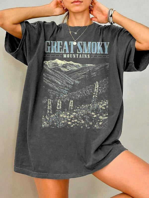 Women's Great Smoky Mountains Print Round Neck Tee, Casual Short Sleeve Crew Neck T-shirt for Daily Wear, Ladies Clothes...