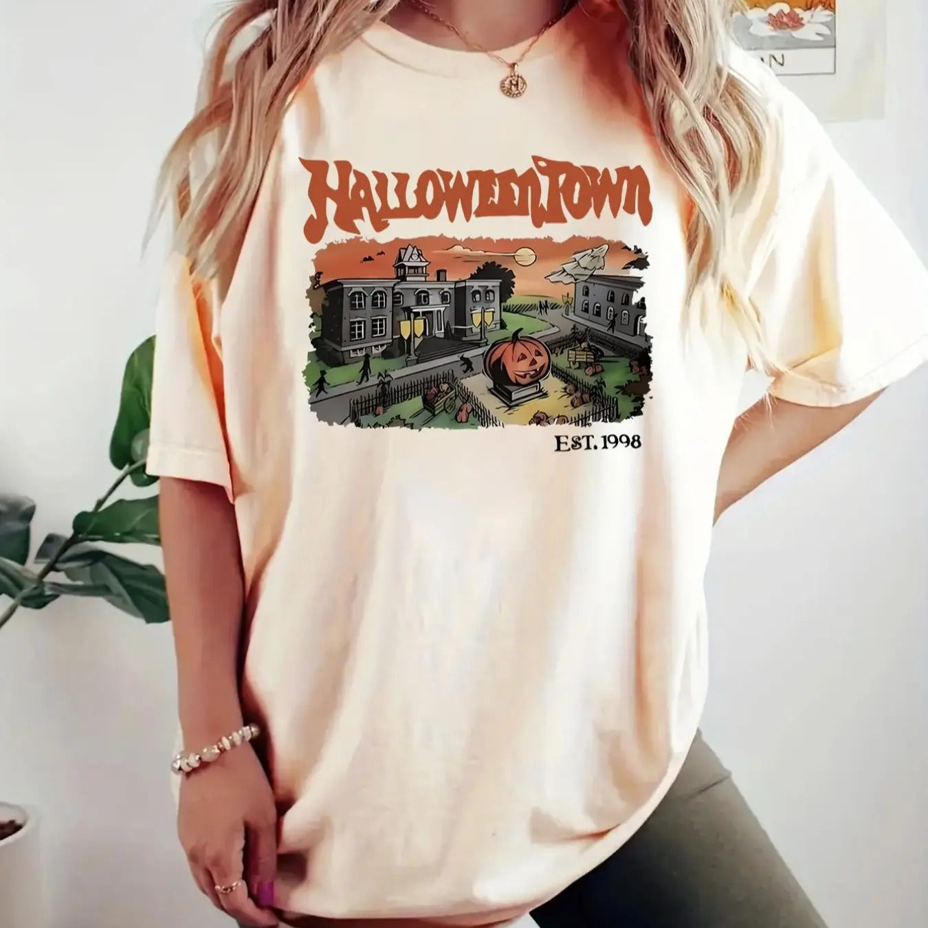 Women's Halloween Graphic Drop Shoulder Tee, Casual Half Sleeve Round Neck T-shirt for Summer, Women's Top for Daily Wear...
