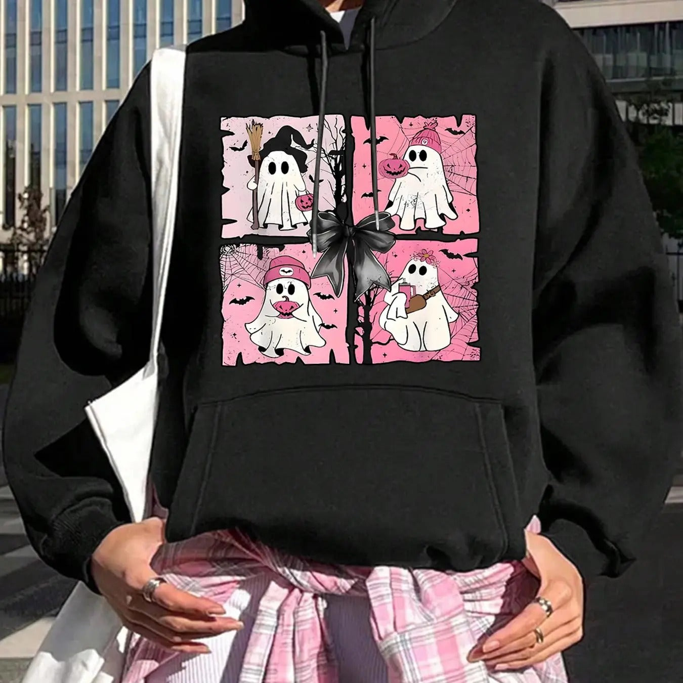 Women's Halloween Themed Ghost Print Drop Shoulder Hoodie, Fashion Casual Drawstring Pocket Hooded Sweatshirt for Daily...
