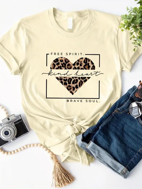 Women's Heart & Leopard Print Round Neck Tee, Comfort Cozy Shortsleeve Crew Neck T-shirt for Summer, Lady Fitted Crewneck...