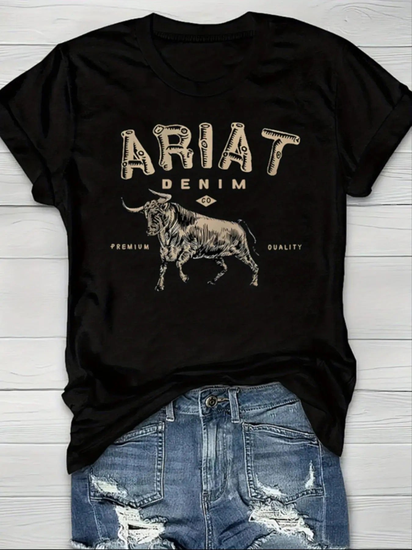Women's Letter & Bull Print Round Neck Tee, Vintage Graphic Short Sleeve T-shirt for Daily Wear, Ladies All-match...