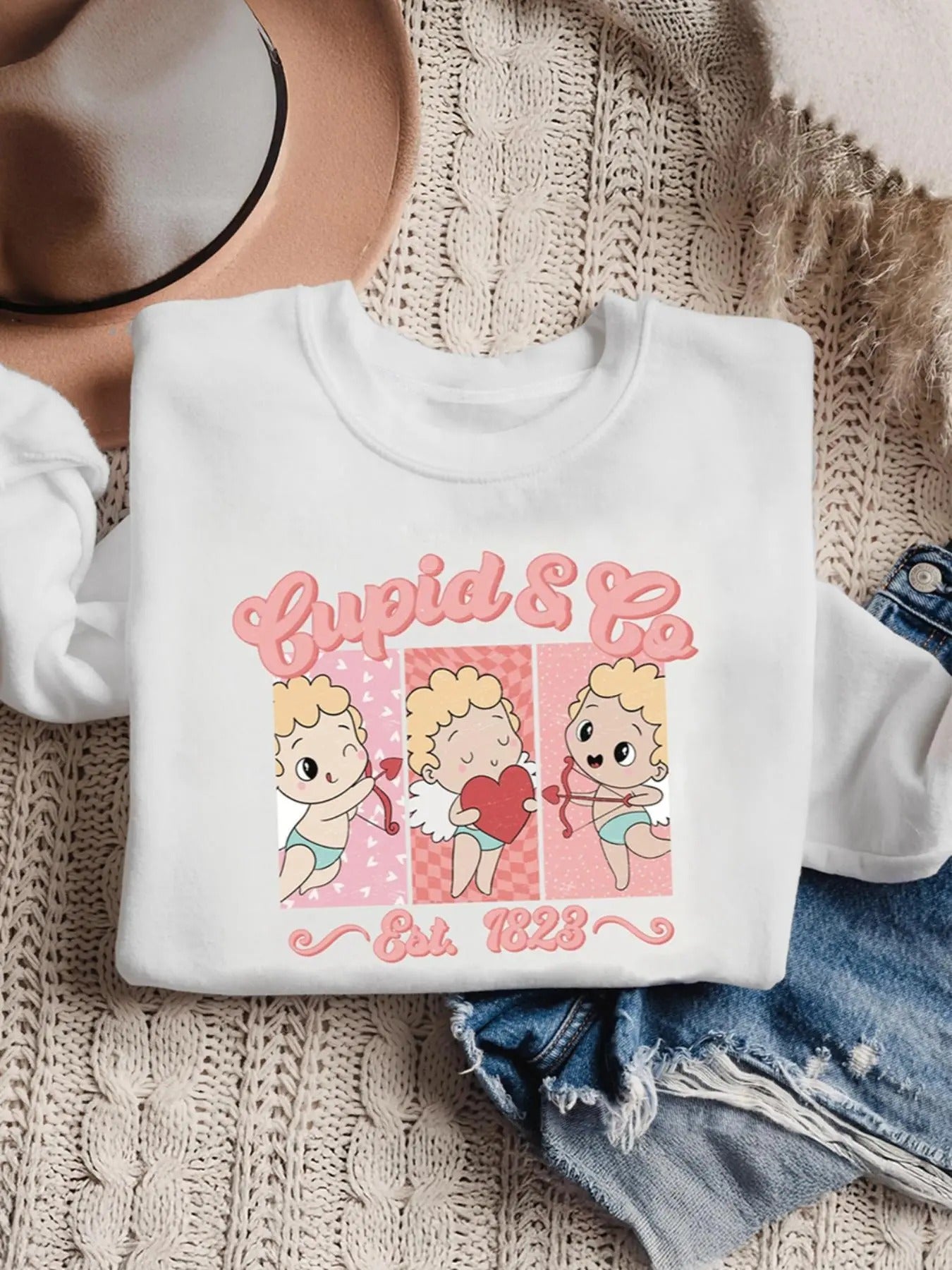 Women's Letter & Cartoon Print Round Neck Sweatshirt, Casual Long Sleeve Crew Neck Pullover for Daily Wear, Ladies...