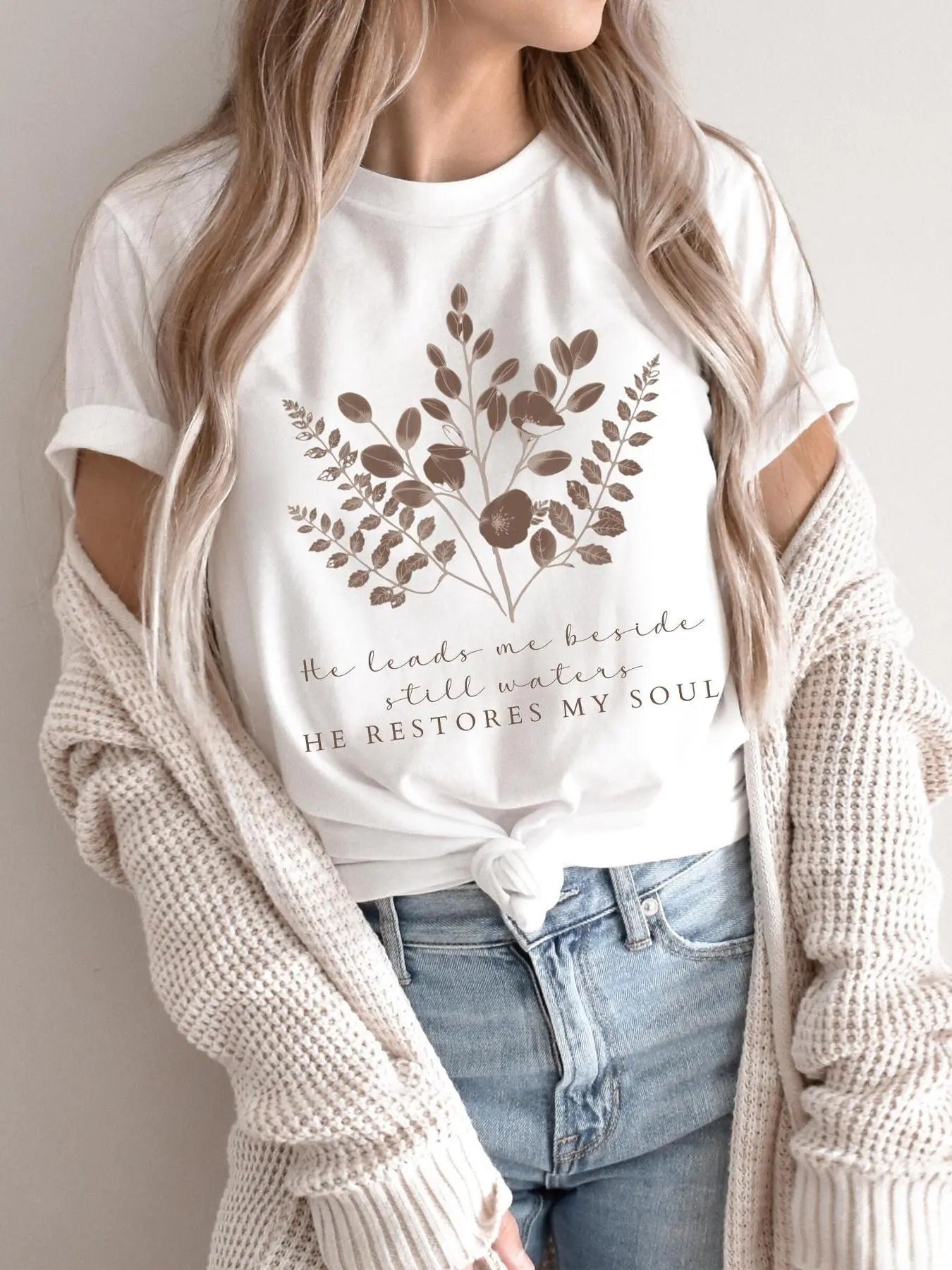 Women's Letter & Leaf Print Round Neck Tee, Casual Short Sleeve Crew Neck T-shirt for Summer, Women's Top for Daily Wear...