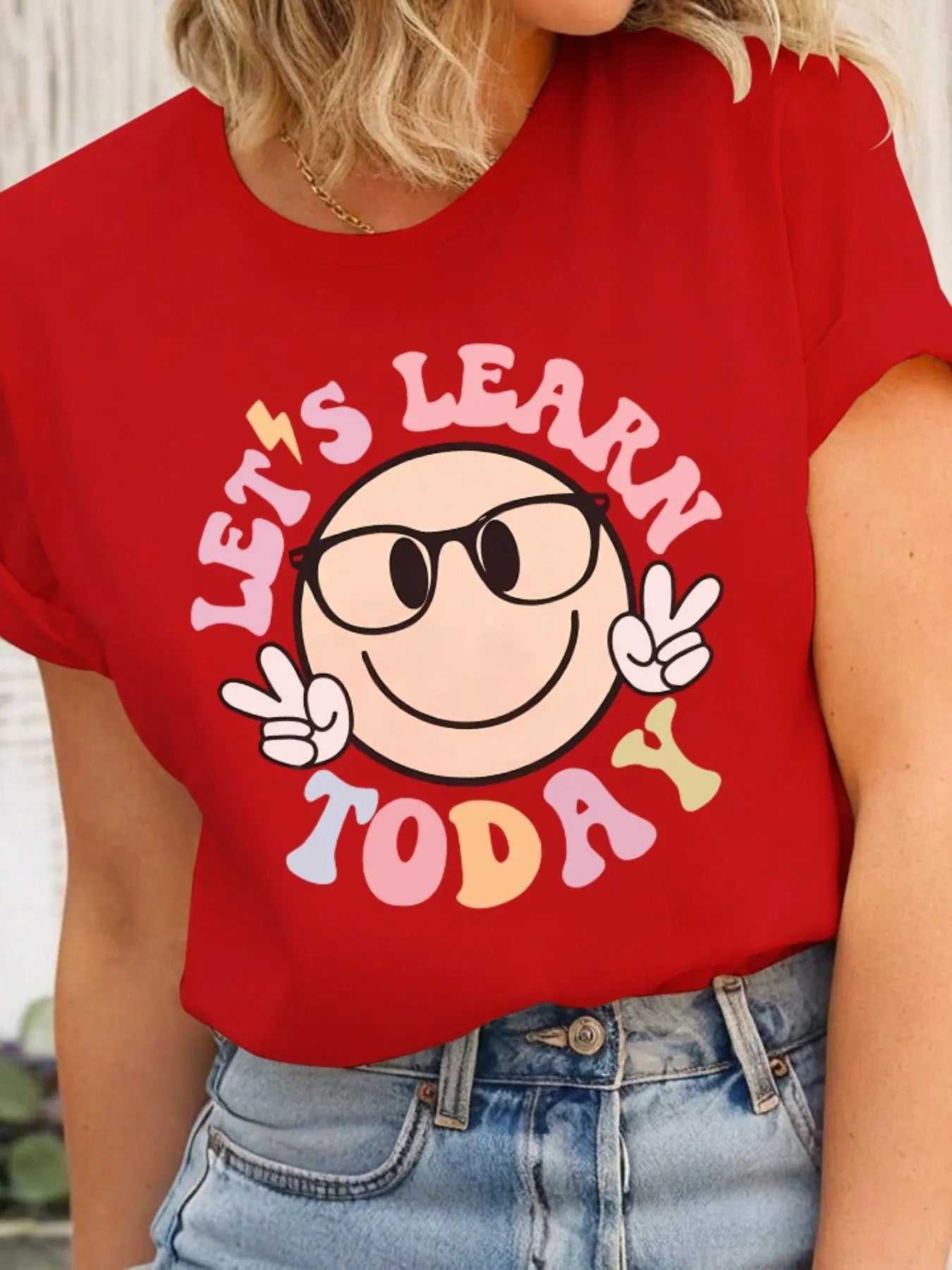 Women's Letter & Smile Face Print Round Neck Graphic Tee, Vintage Trendy Casual Short Sleeve T-shirt for Daily Wear,...