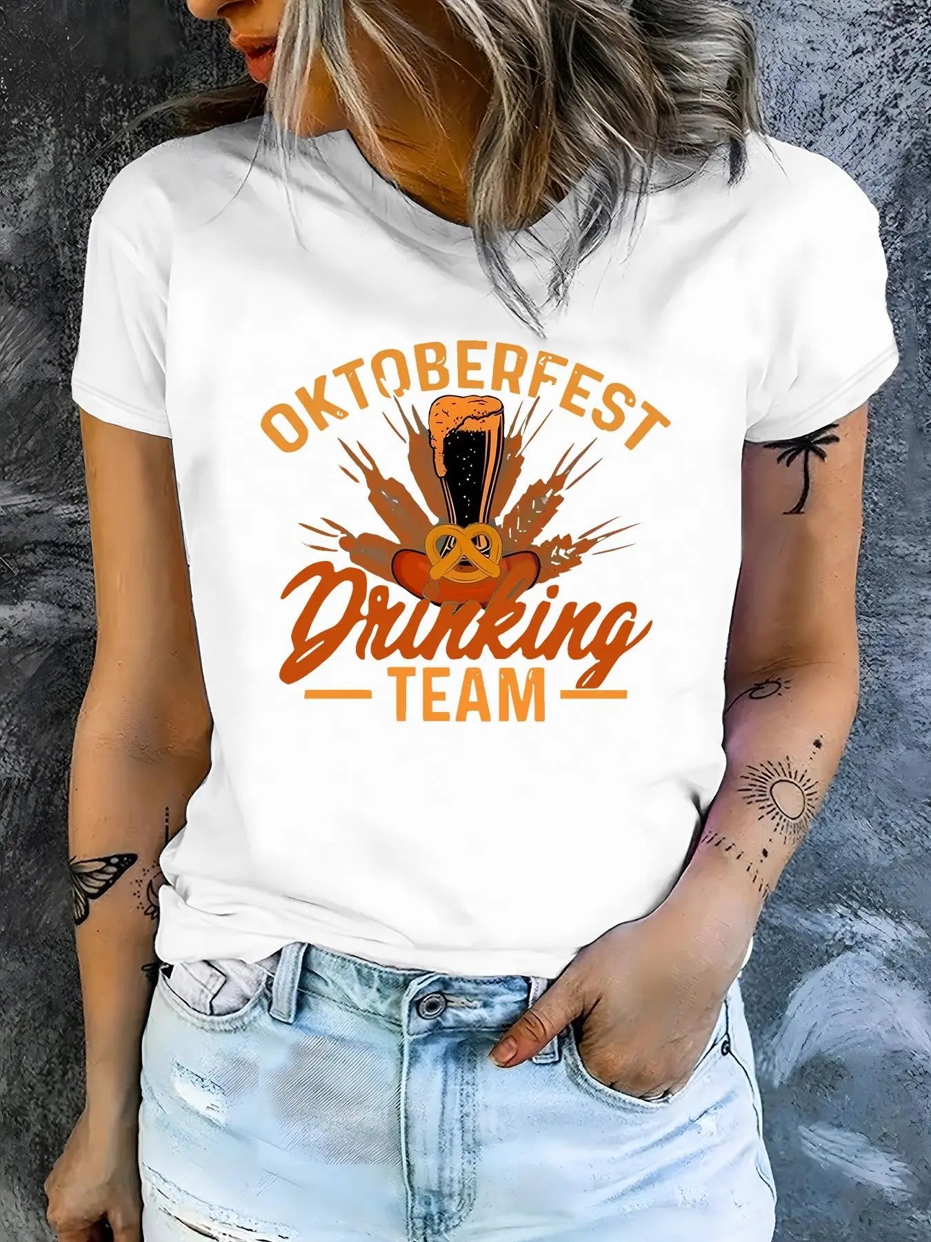 Women's Letter Oktoberfest Print Round Neck Graphic Tee, Vintage Trendy Casual Short Sleeve T-shirt for Daily Wear,...