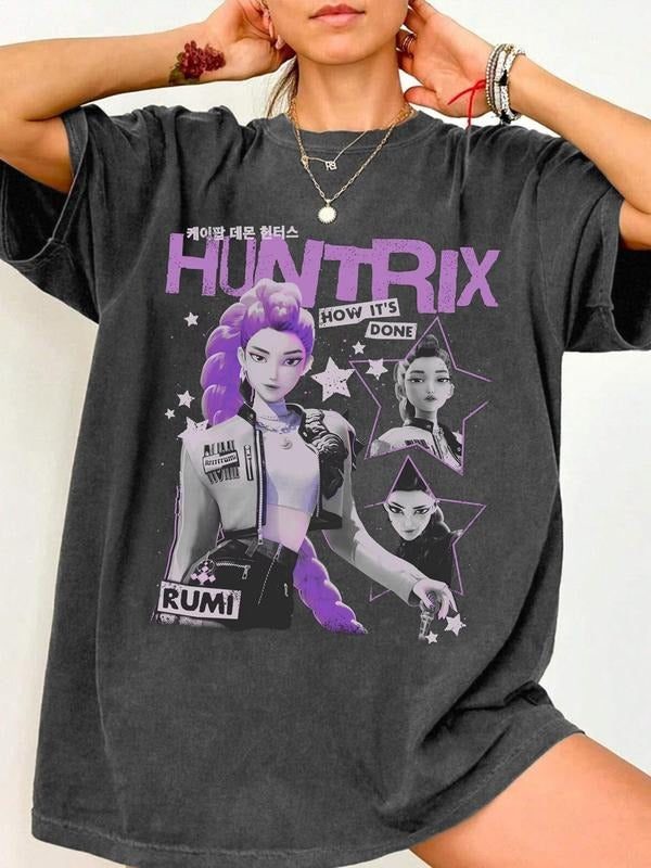 Women's Oversized Black T-Shirt with HUNTRIX K-pop Anime Graphic Print and Purple Star Design, Y2K Retro Streetwear for...