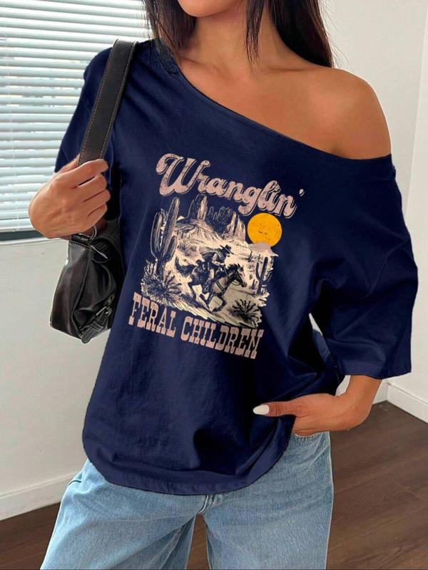 Women's Pop Art Print Scoop Neck Tee, Casual Letter Graphic Curved Hem T-Shirt for Summer, Women's Top for Daily Wear...