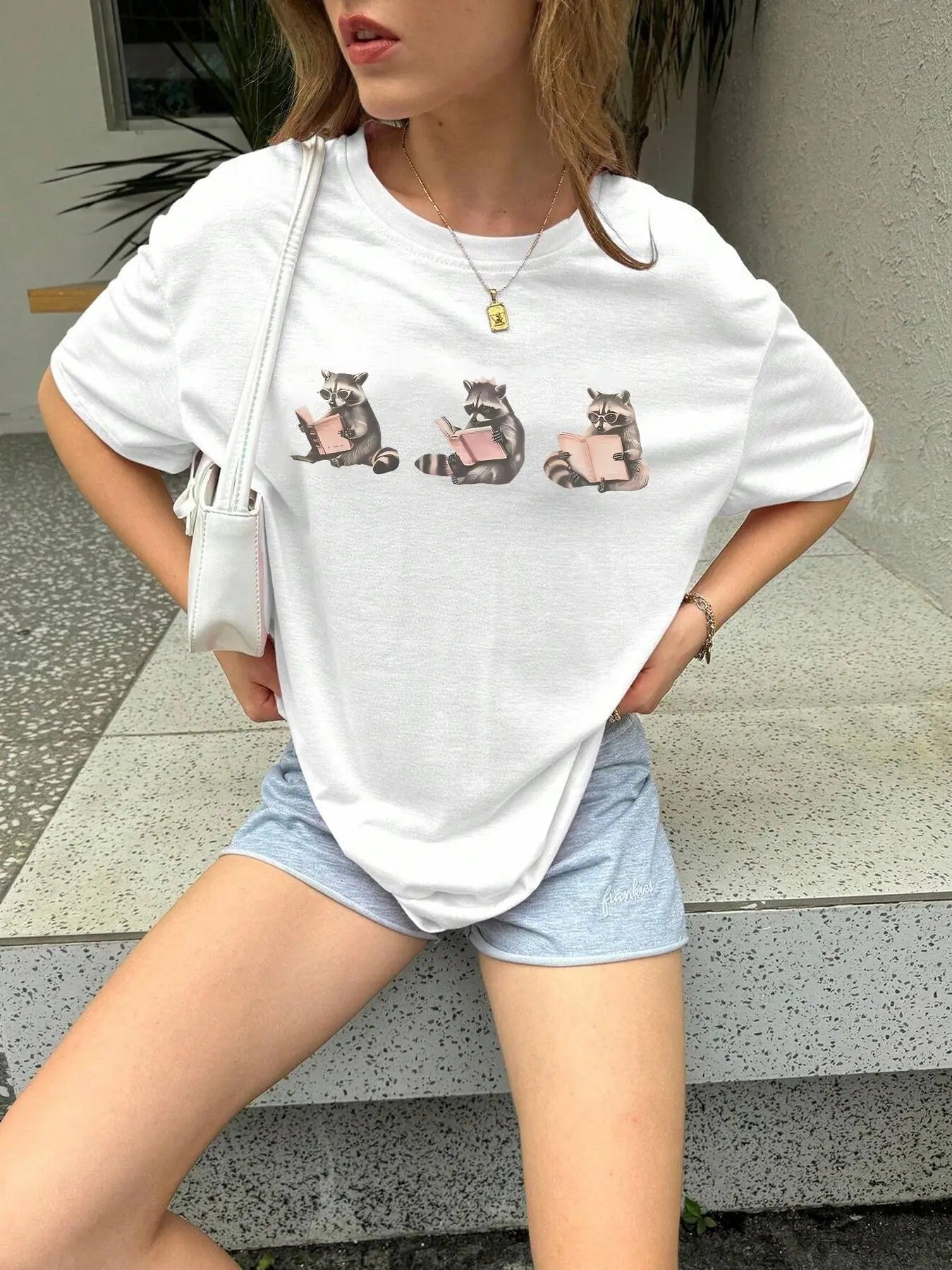 Women's Racoon Print Round Neck Tee, Casual Short Sleeve Crew Neck T-shirt for Spring & Fall, Fashion Women's Top for...