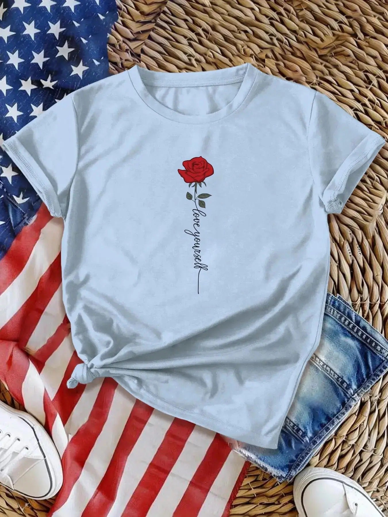 Women's Rose & Letter Graphic Print Round Neck Tee, Fashion Casual Short Sleeve T-shirt, Ladies Summer Clothes for Daily...