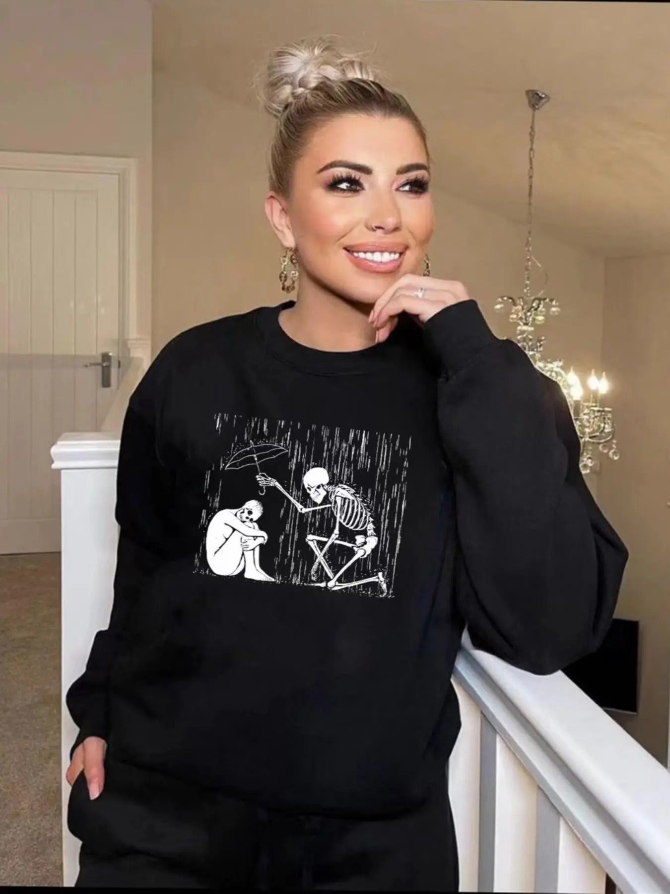 Women's Skeleton & Figure Print Drop Shoulder Sweatshirt, Casual Long Sleeve Round Neck Pullover for Fall & Winter,...
