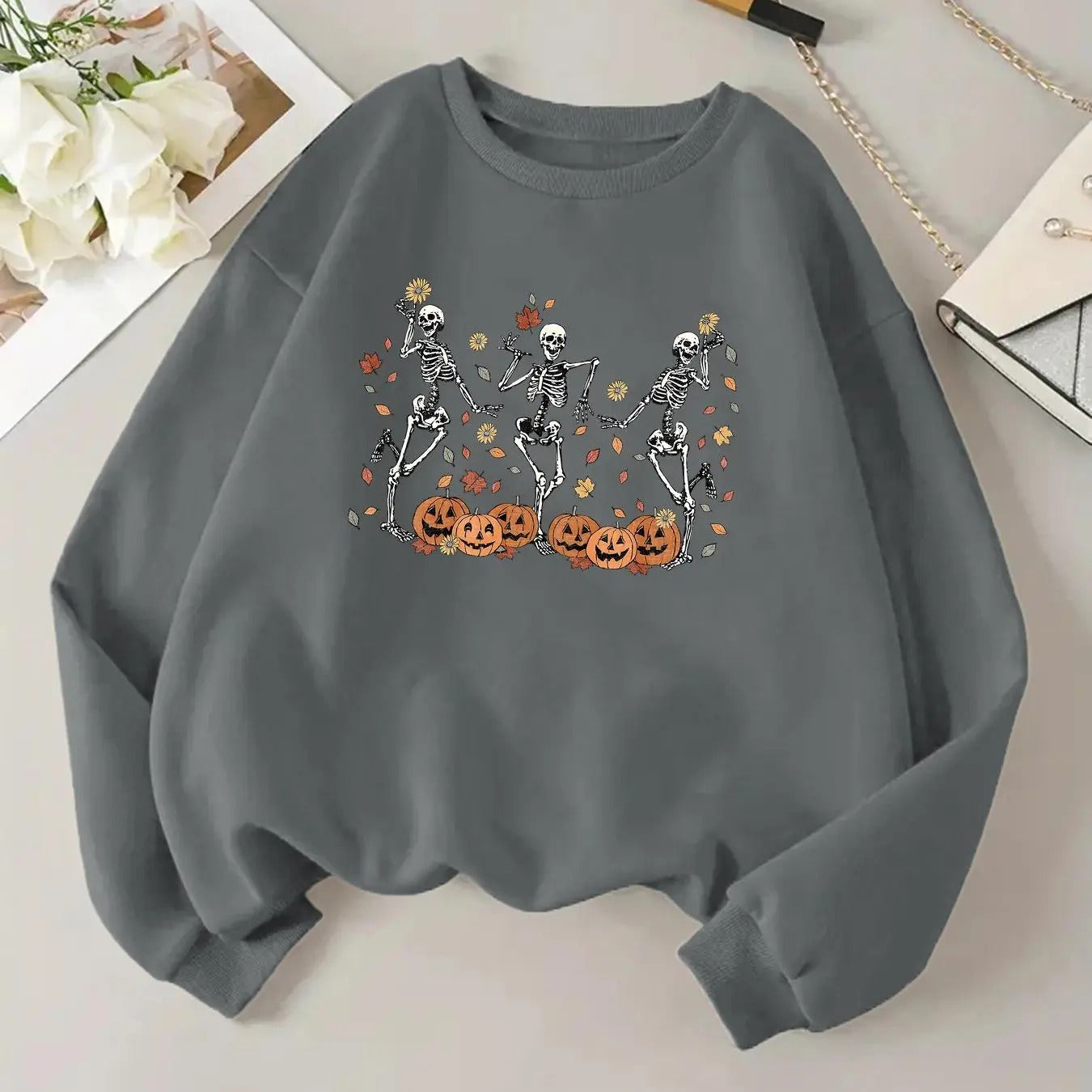Women's Skeleton & Pumpkin Print Drop Shoulder Sweatshirt, Casual Long Sleeve Round Neck Pullover for Daily Wear, Women's...
