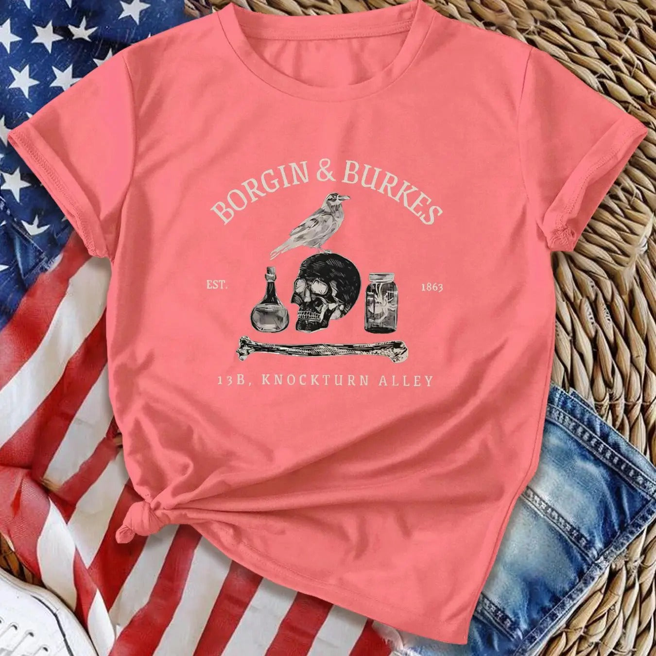 Women's Skull & Bird & Letter Print Round Neck Tee, Casual Short Sleeve Crew Neck T-Shirt for Summer, Fashion Women's Top...