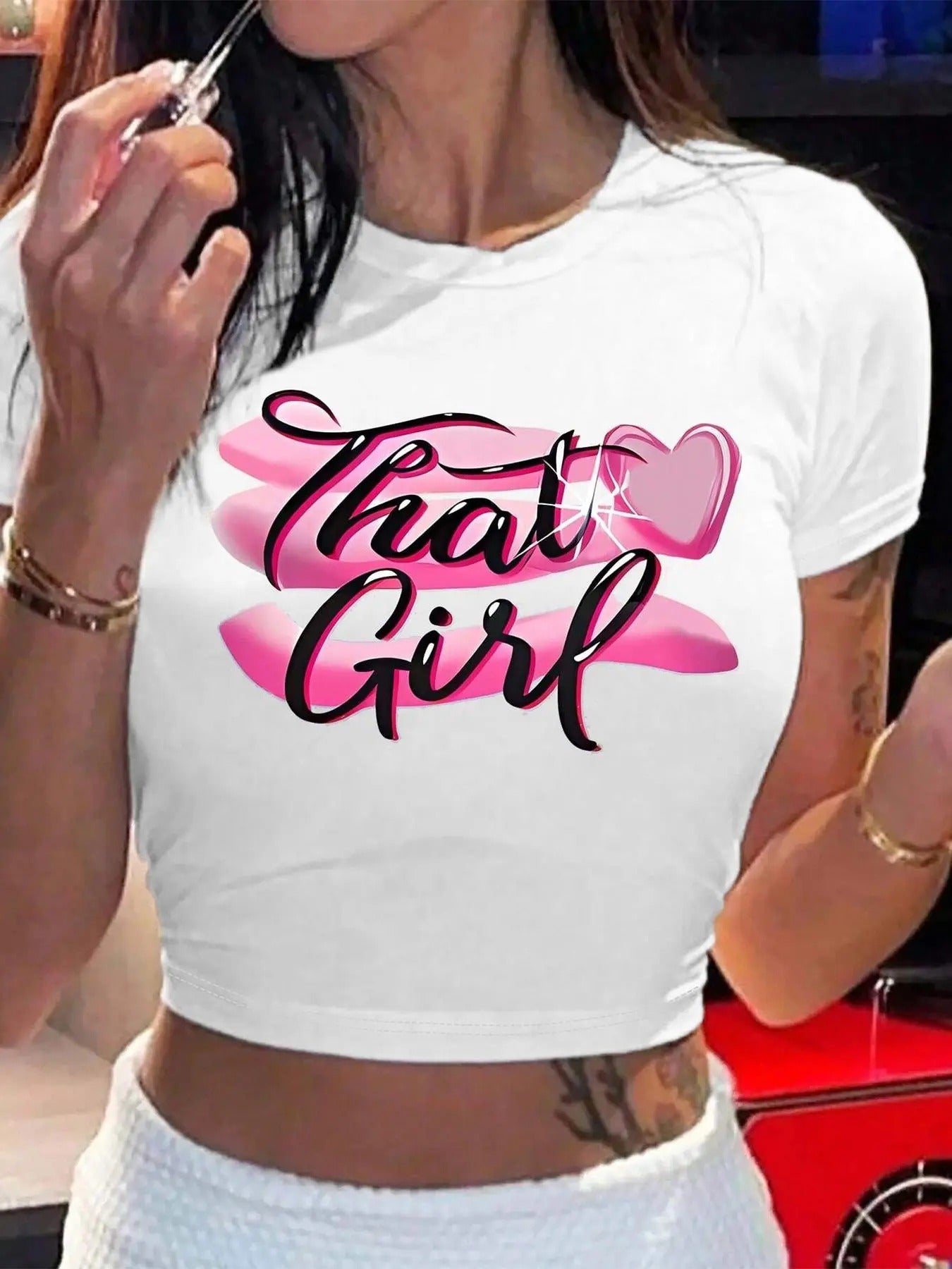 Women's That Girl Round Neck Graphic Tee, Fashion Casual Crew Neck T-shirt for Daily Holiday Vacation Outdoor Wear,...