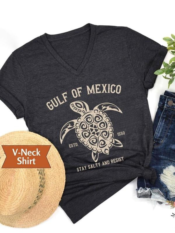 Women's Turtle Print V Neck Tee, Casual Trendy T-shirt for Daily Wear, Ladies Summer Top Hoodie, Sweatshirt