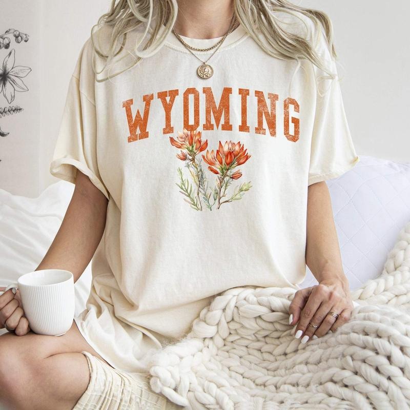 Wyoming State Flower Comfort Colors Tshirt, Women's Hoodie, Sweatshirt | HypeCrazeTee.com