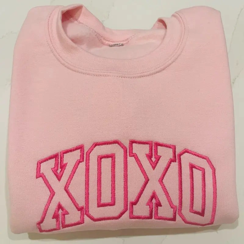 XOXO Embroidered Sweatshirt for Women - Valentine's Day, Hoodie Style, Ideal for Casual Wear - Pullover T-Shirts