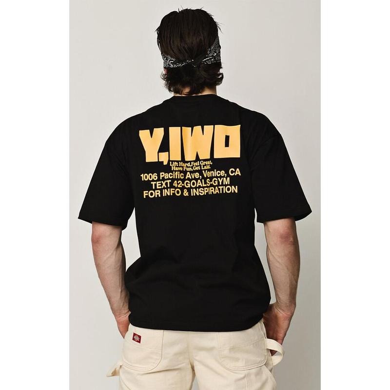 YIWO Men's Hardware Standard Pocket T-Shirt Hoodie, Sweatshirt | HypeCrazeTee.com