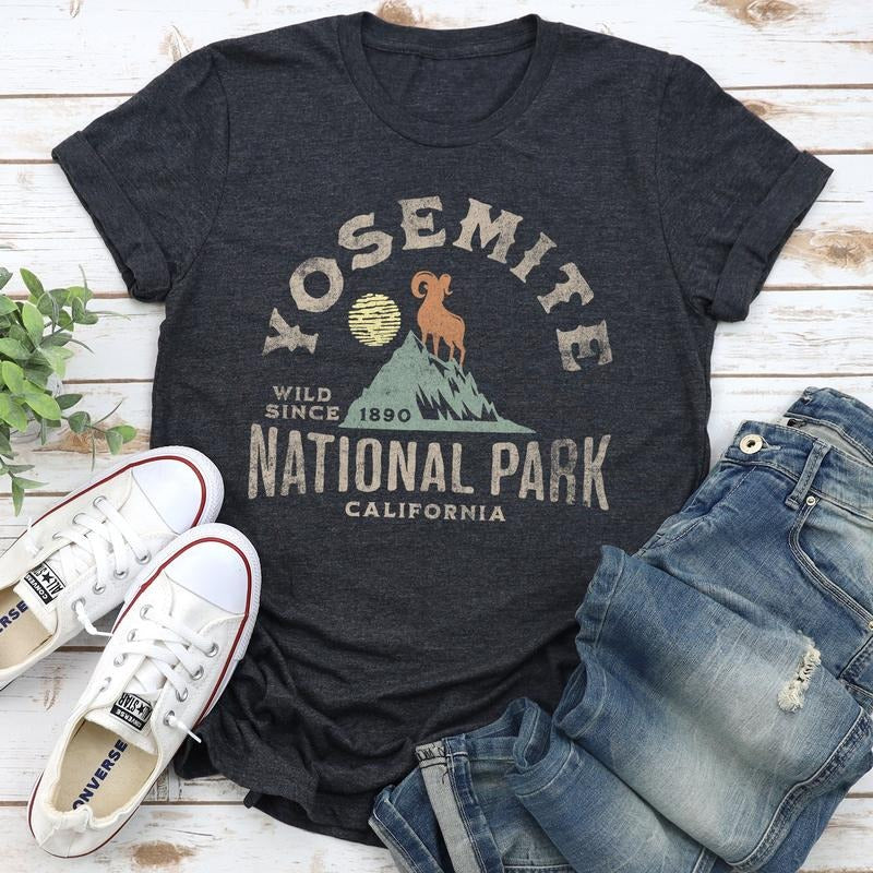 Yosemite National Park T-Shirt Hoodie, Sweatshirt | HypeCrazeTee.com