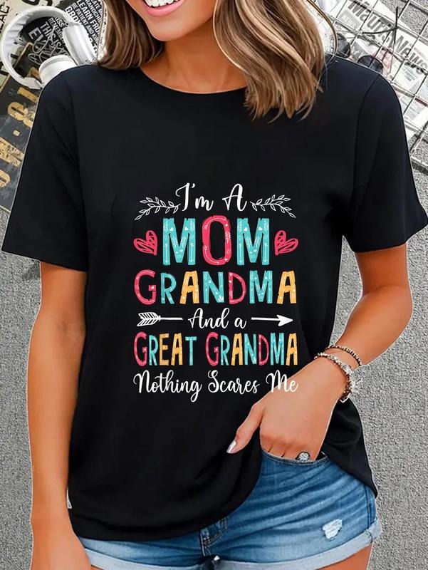 cotton I'm A Mom Grandma And A Great Grandma Nothing Scares Me T-Shirt casual Fashion graphic tees women Hoodie, Sweatshirt
