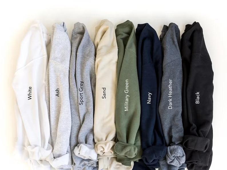 Vintage Dungeons & Dragons 1974 SWEATSHIRT, DnD Sweatshirt, DnD Shirt, Dungeon Master Sweatshirt, Fantasy Role Playing Game Shirt Cotton Fabric