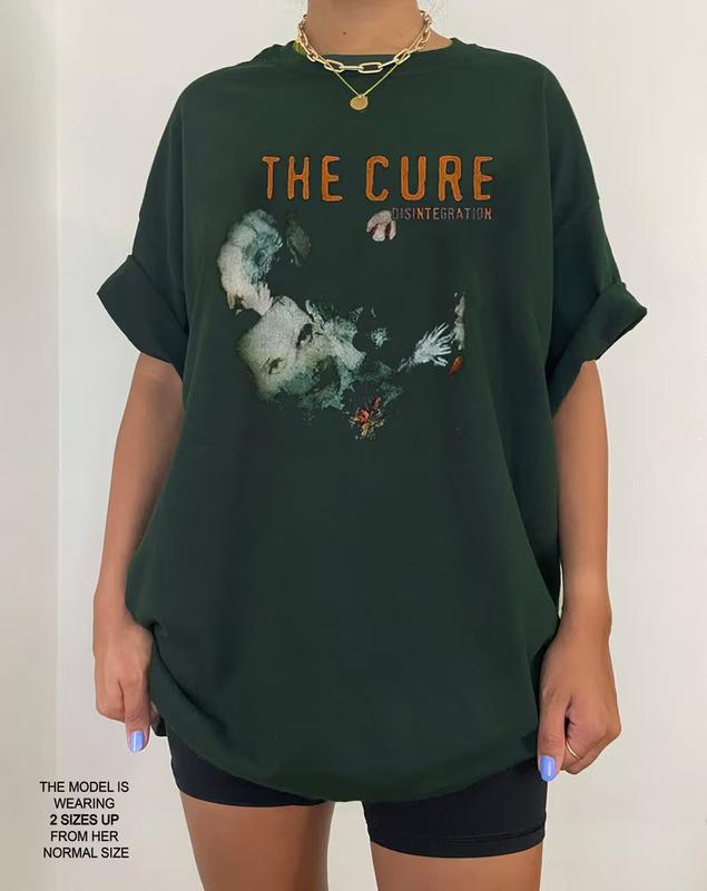 Vintage The Cure T-Shirt with Printed Art for Men and Women - Unisex Tee Gift - Top, Menswear