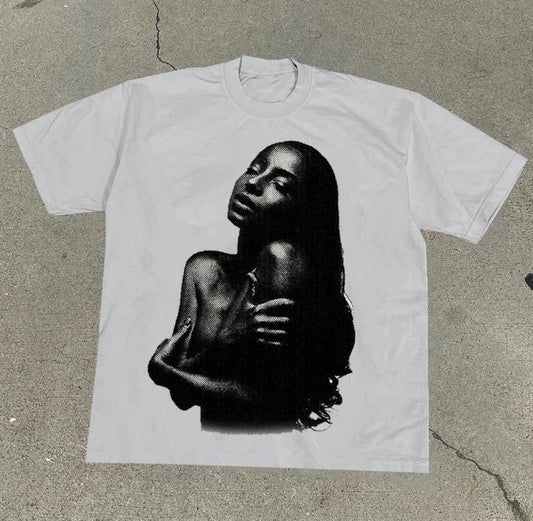 Sade Adu Print Short Sleeve T-Shirt Soulful Tribute to a Timeless Icon vintage  graphic