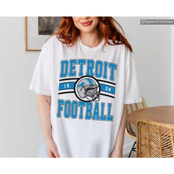 Vintage Detroit Football Sweatshirt, Hoodie, T-Shirt, Lions Sweatshirt, Retro Detroit Football Fan Gift , Global Trending Outfits