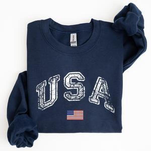 Vintage USA, Retro Flag, America, 4th of July Sweatshirt, Women's Crew Neck, Crewneck Casual Comfort Womenswear ComfortableÃ‚Â Graphic